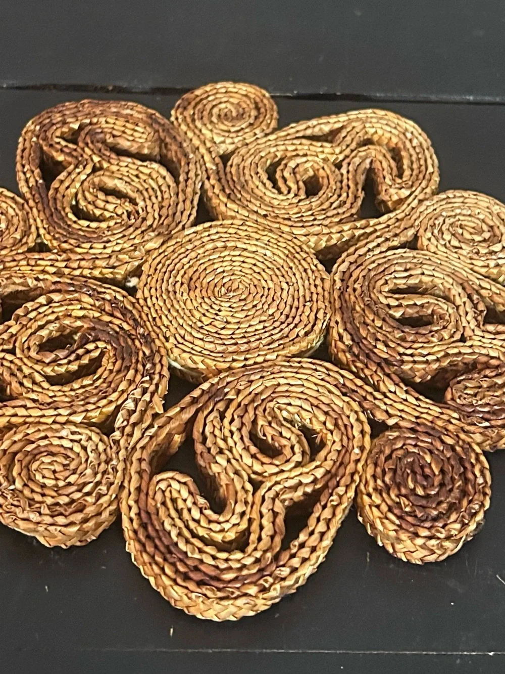Vintage Handwoven Seagrass Trivet Boho Natural Fiber Hot Pad Round 8” Brown Tan